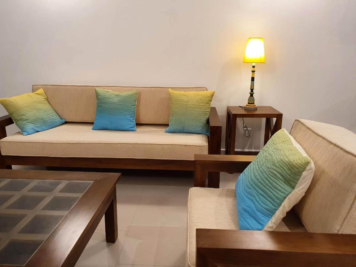 Hasara Oceanfront Apartments Galle Eksteriør bilde