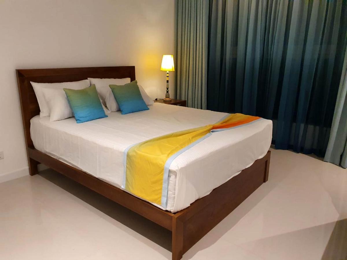 Hasara Oceanfront Apartments Galle Eksteriør bilde