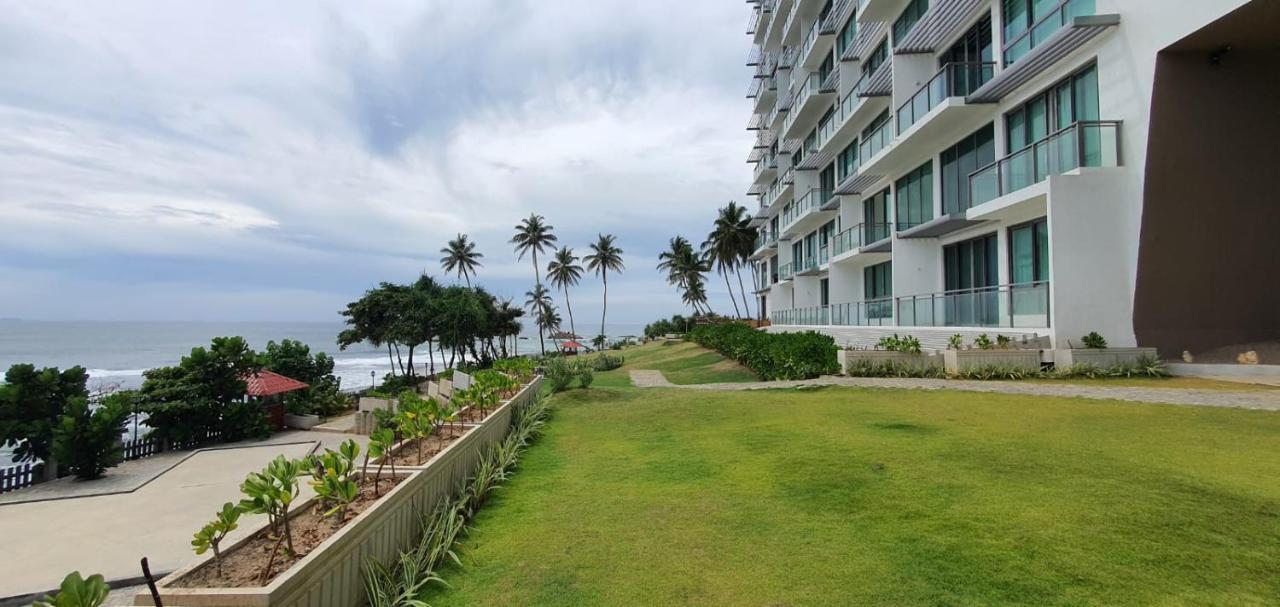 Hasara Oceanfront Apartments Galle Eksteriør bilde