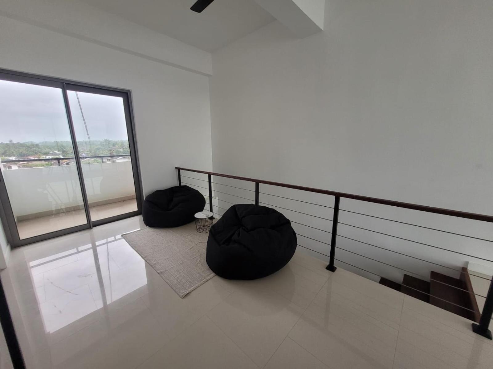 Hasara Oceanfront Apartments Galle Eksteriør bilde